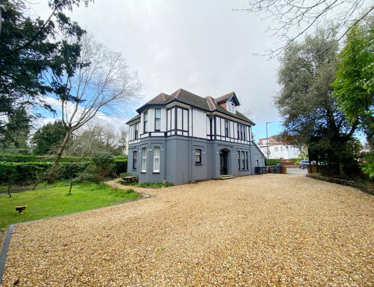 The Beach Hut - 1 Bedroom Apartment Near The Beach Bournemouth Exterior foto