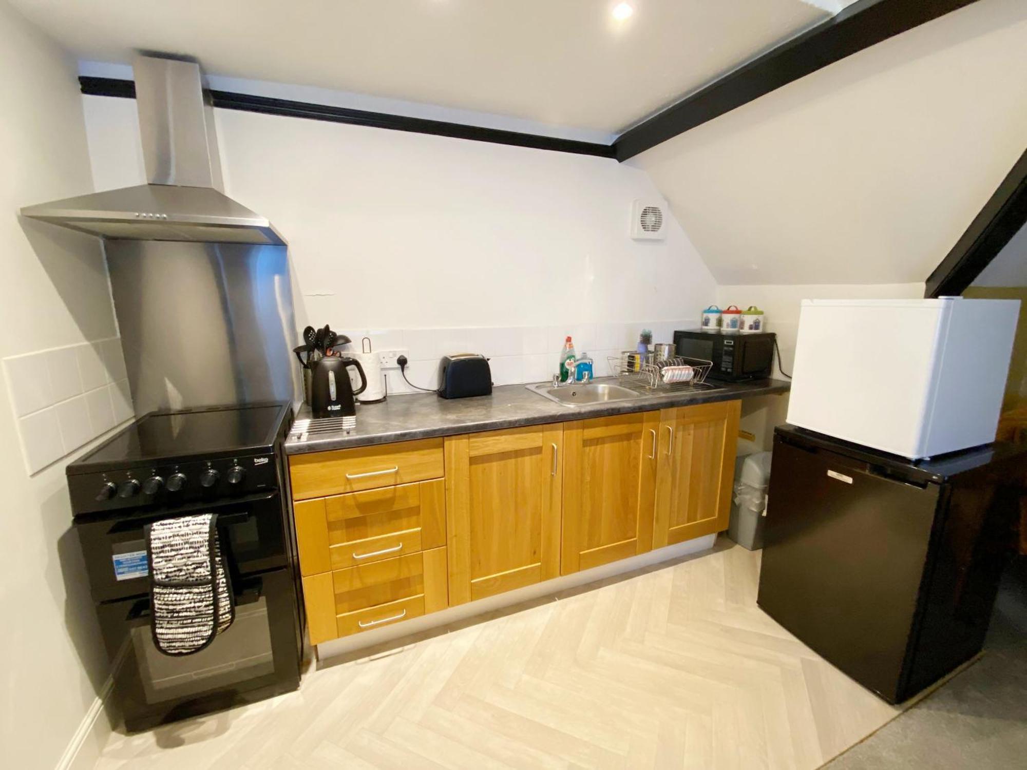 The Beach Hut - 1 Bedroom Apartment Near The Beach Bournemouth Exterior foto